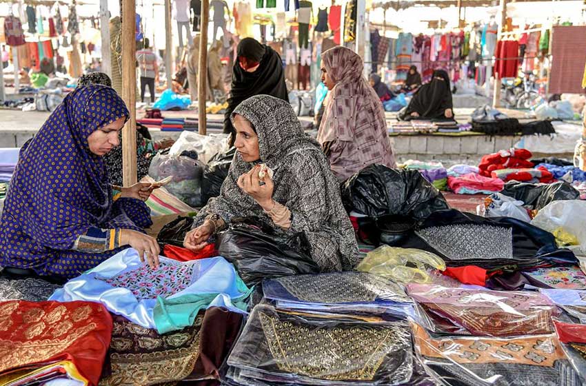 پنج شنبه بازار میناب | بازار تاریخی هفتگی با فضایی صمیمی | فانزی