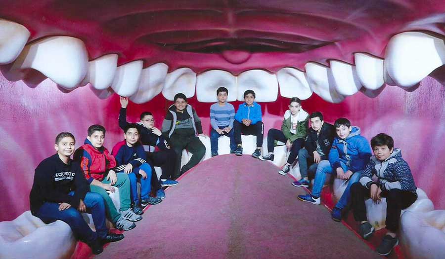 کودکان در هیومن پارک تهران